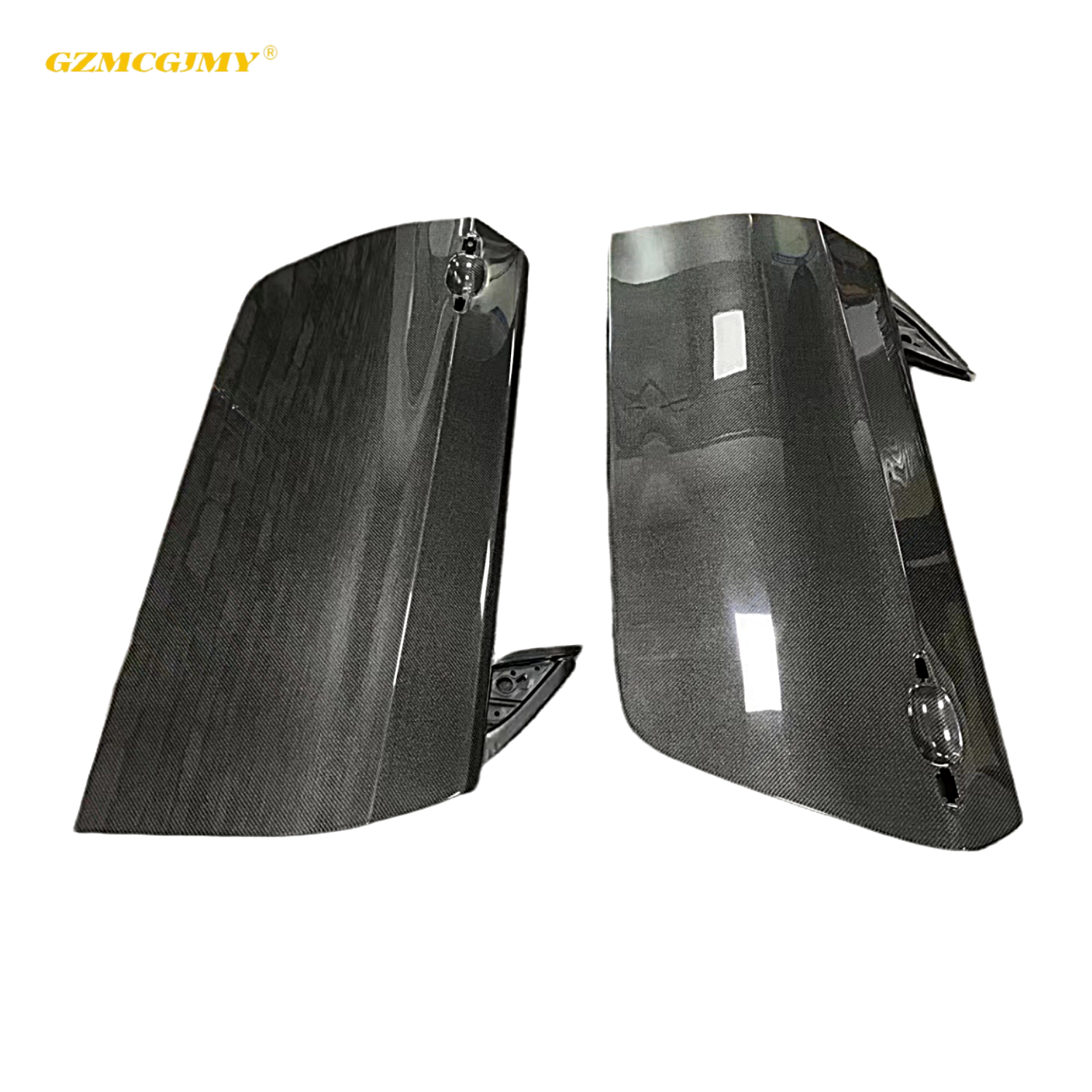 High Quality Car Replacement Door Racing Customization for BMW E92 M3 Carbon Fiber Doors (MCCRA)